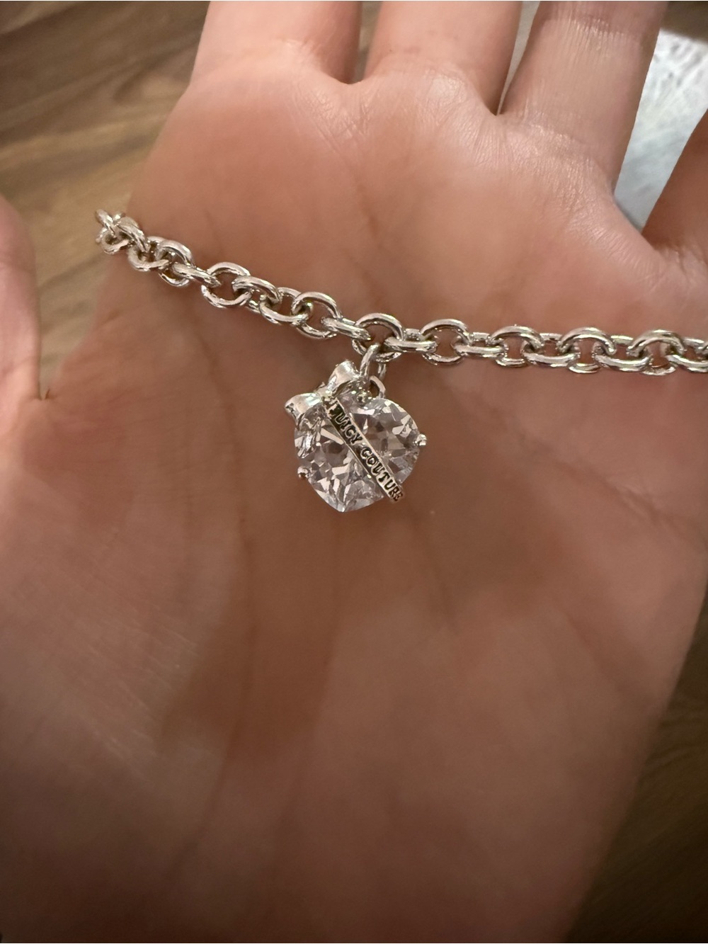 NWT- Juicy Couture Silver Chain Bracelet with Heart Crystal Charm - Picture 4 of 10